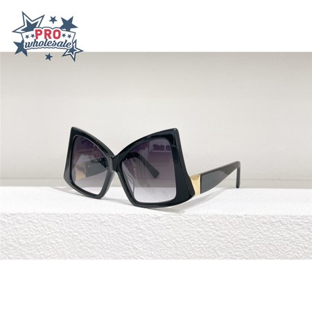 valentino irregular butterfly sunglasses