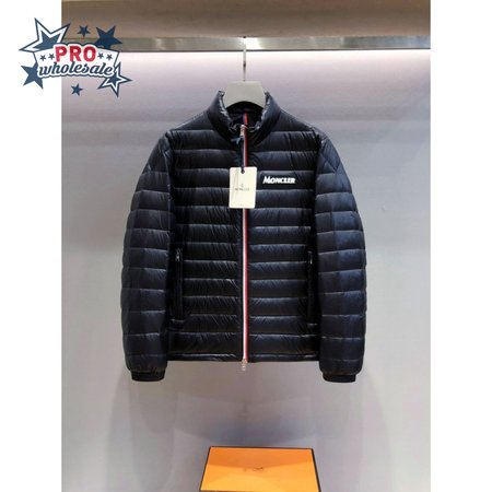 Moncler 20SS Down Jacket MC330189