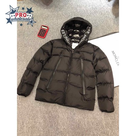 Moncler 2020 Down Jacket MC330070