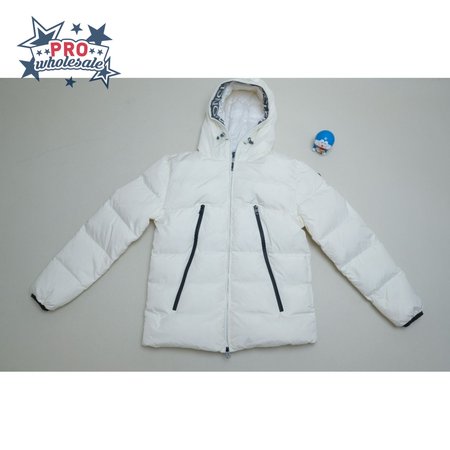 Moncler 2020 Down Jacket MC330071