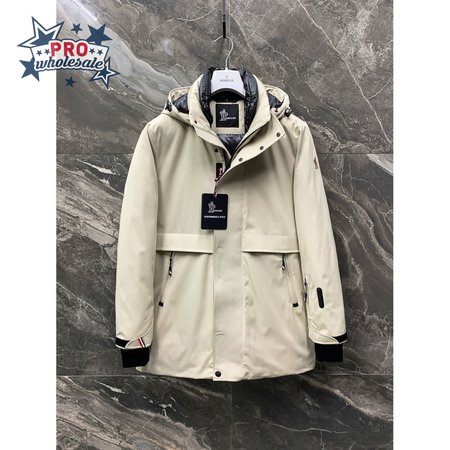 Moncler Down Jacket MC330117