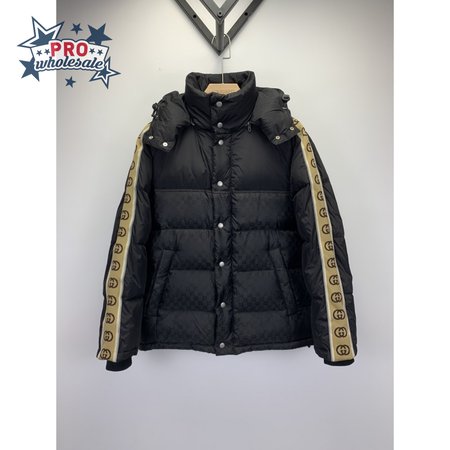 Gucci 2020 Down Jacket MC330092