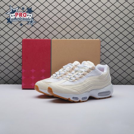 Nike Air Max 95 OG Levis Light Orewood Brown HM4743-100 Men's