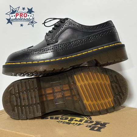 Dr.Martens Brogue Martin Shoes