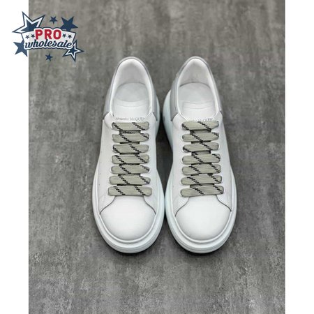 ALEXANDER MCQUEEN SNEAKER - AM22