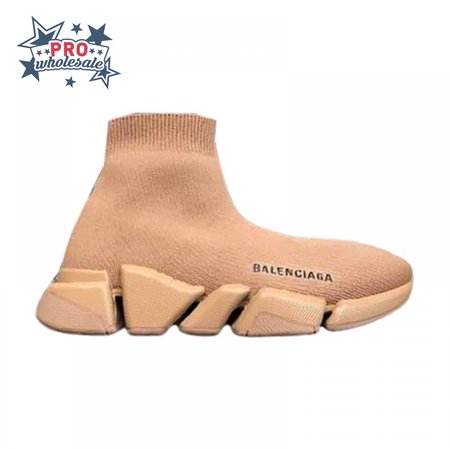 BALENCIAGA MEN'S SPEED 2.0 SNEAKER IN BEGIE - BB141