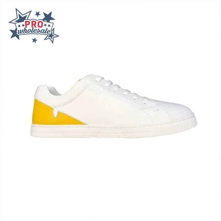 FENDI CORNER BUGS LOW-TOP SNEAKERS IN WHITE - FD07